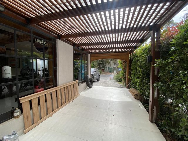 place photo 58