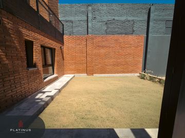 place photo 49