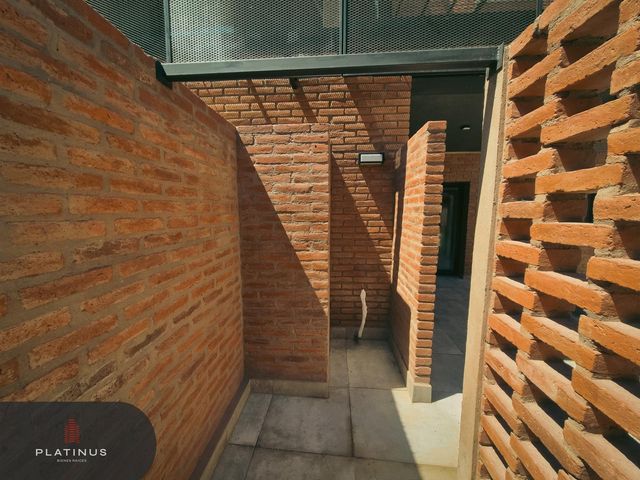 place photo 51