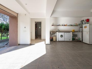 place photo 34