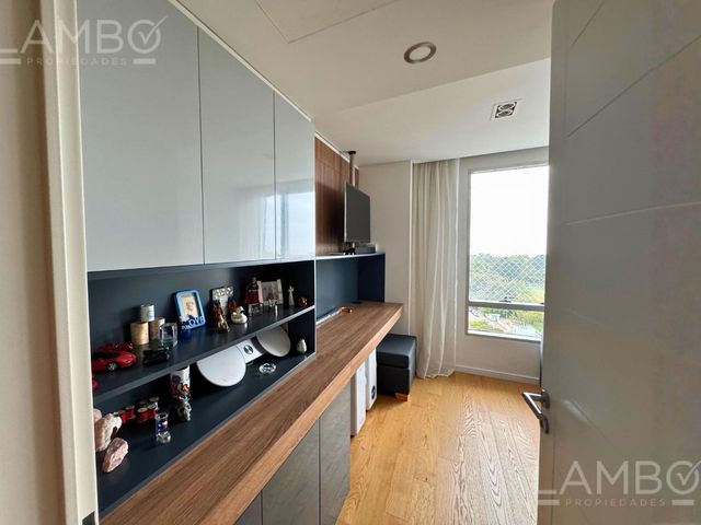 place photo 48