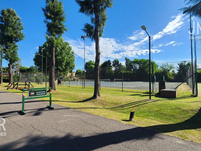 place photo 37