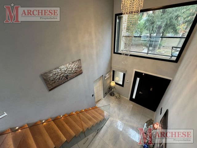 place photo 70