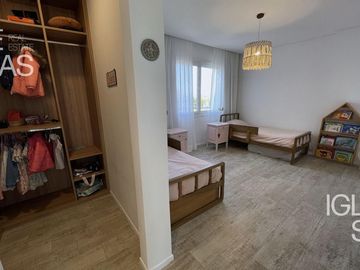 place photo 52