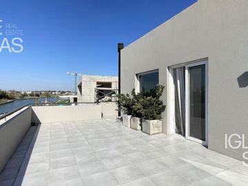 place photo 63