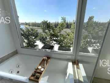 place photo 61