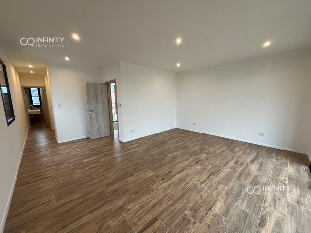 place photo 51