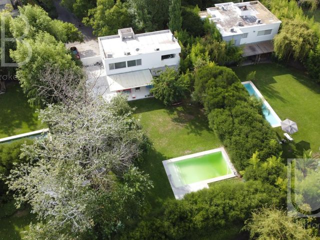 place photo 40