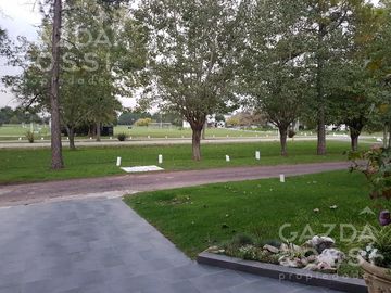 place photo 34