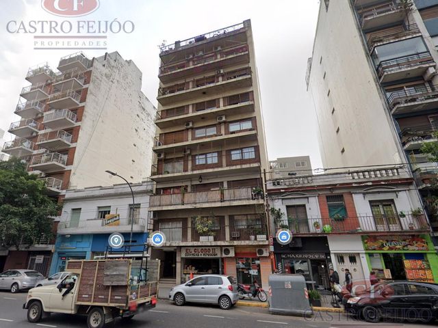 Venta Semipiso de 5 ambientes en Caballito, a metros del Cid Campeador