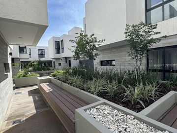place photo 44