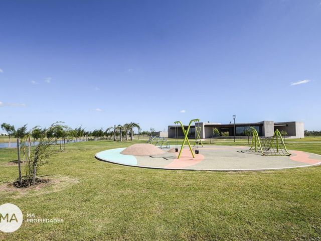 place photo 38