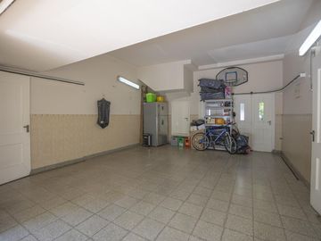 place photo 75