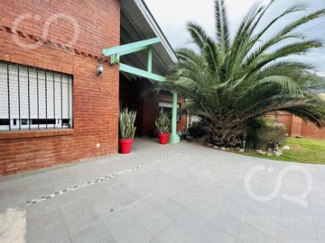place photo 79
