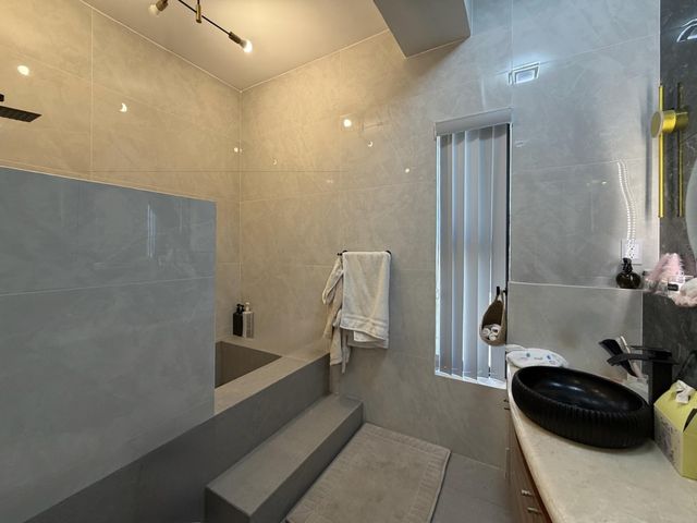 place photo 47
