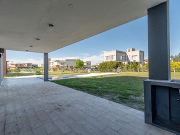 place photo 34