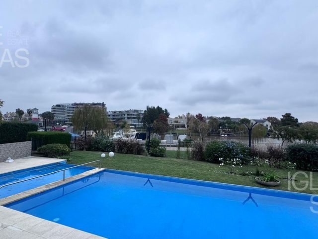 place photo 37