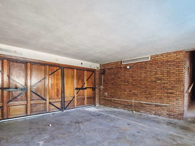 place photo 66