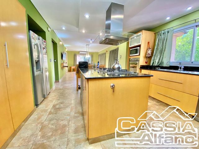 place photo 60