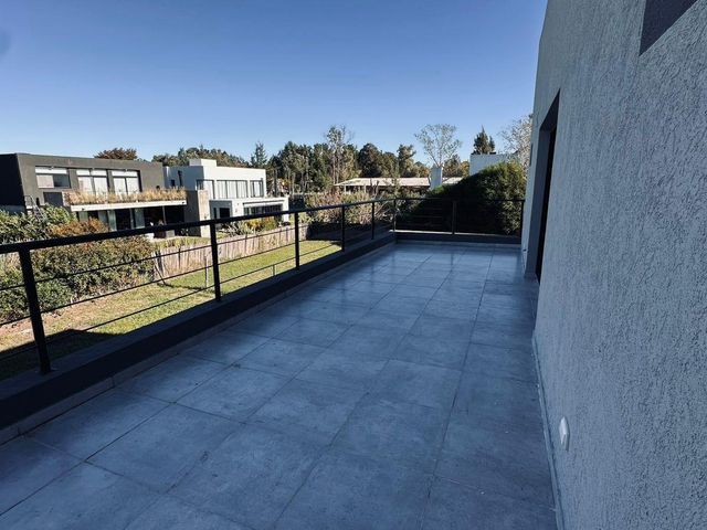 place photo 46