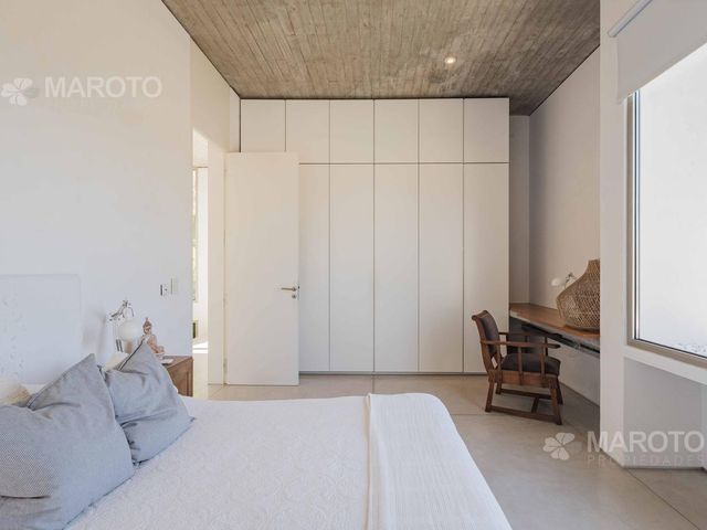 place photo 48