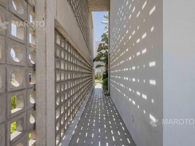 place photo 64