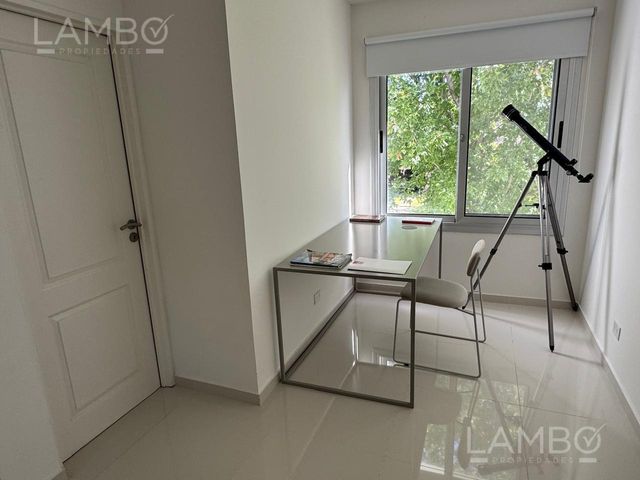 place photo 79