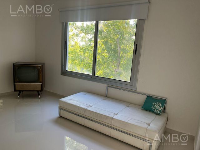 place photo 61
