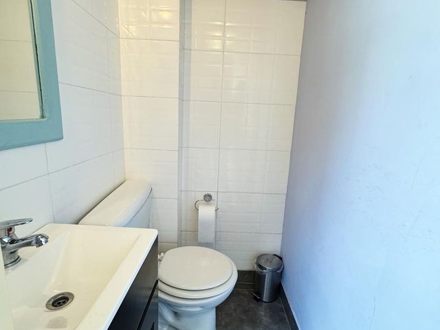 place photo 52