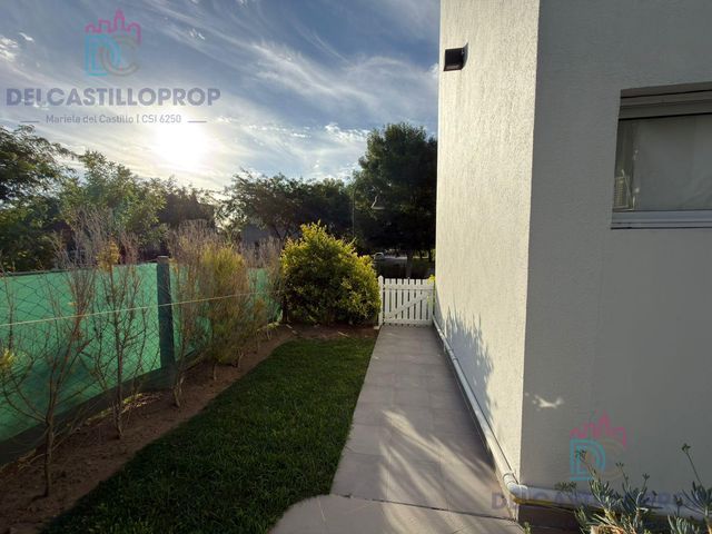 place photo 52