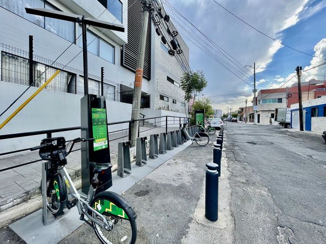 place photo 24