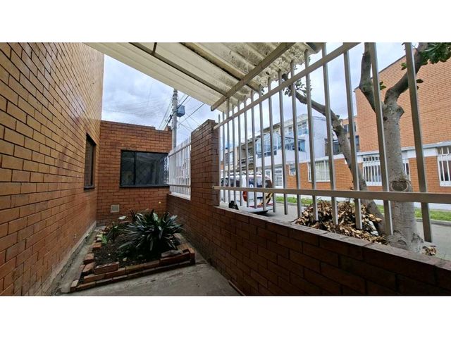 place photo 34