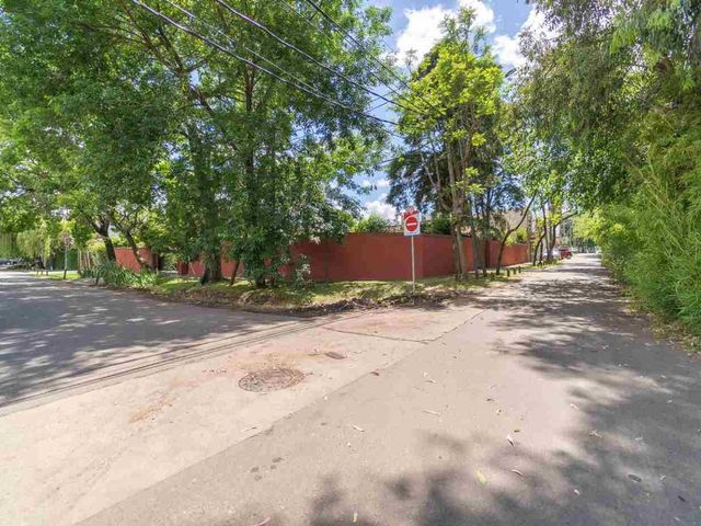 place photo 36