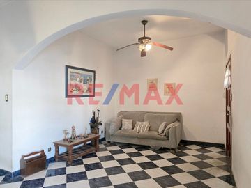 place photo 65