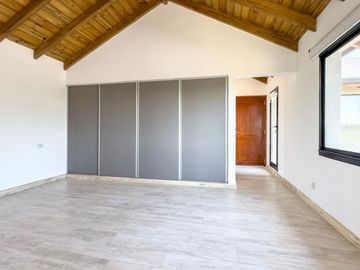 place photo 52