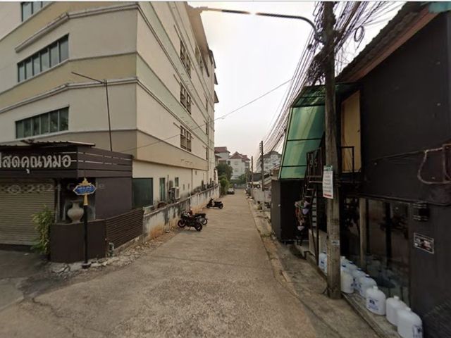 place photo 18