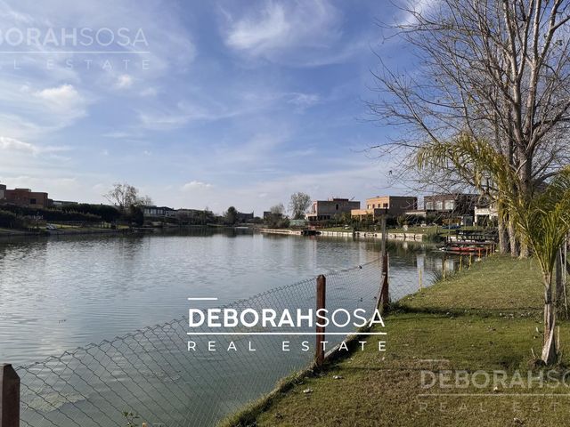 place photo 34