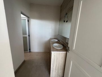 place photo 96