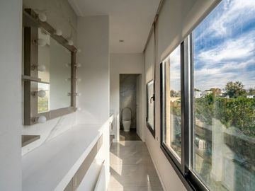 place photo 46