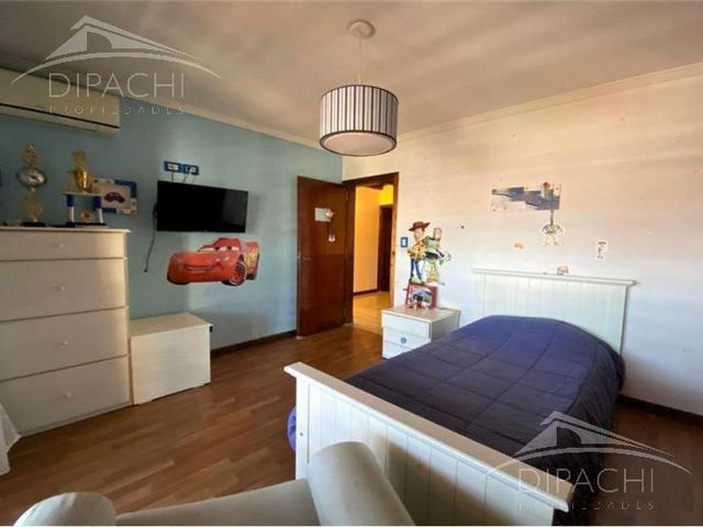 place photo 24