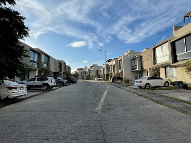 place photo 46