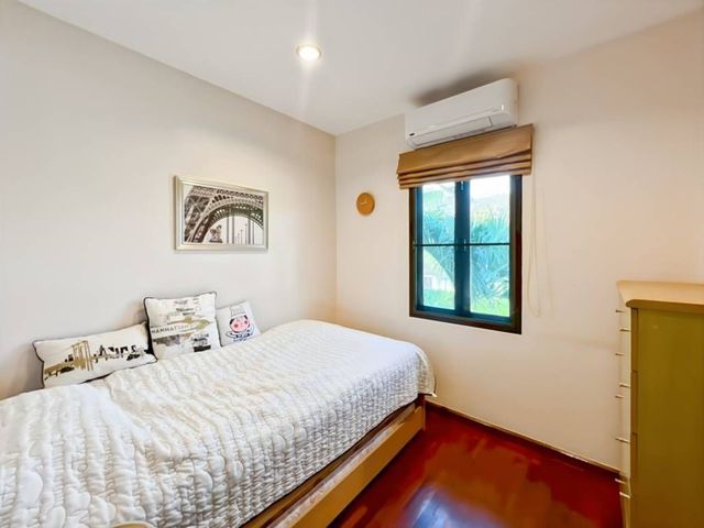 place photo 48