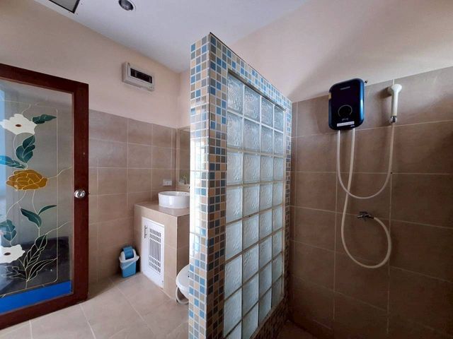 place photo 126