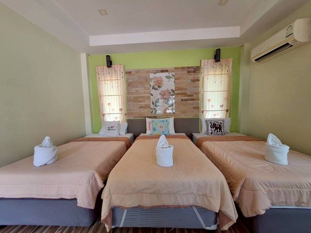 place photo 23