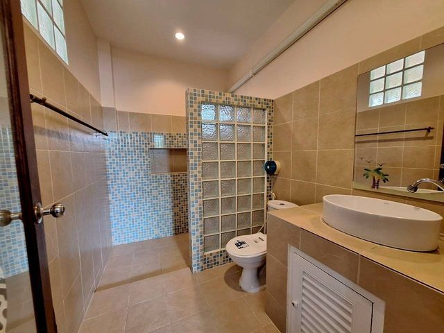 place photo 128