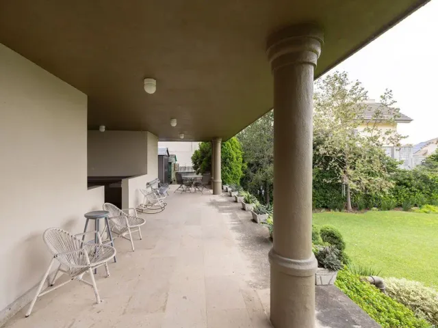 place photo 24