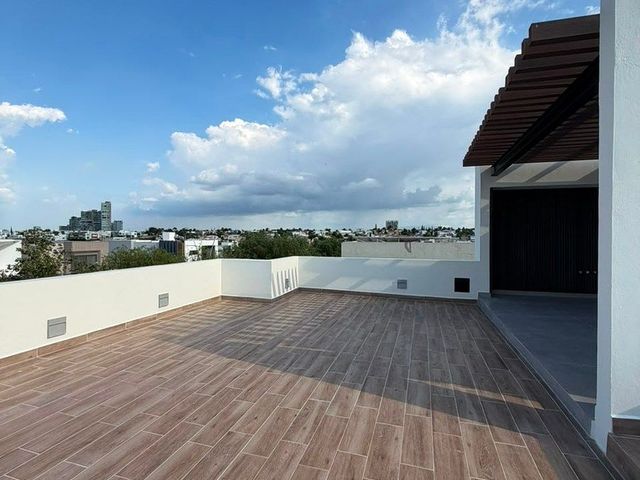 place photo 39