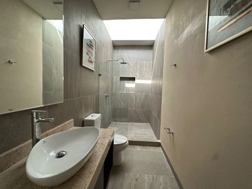 place photo 23