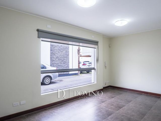 place photo 54
