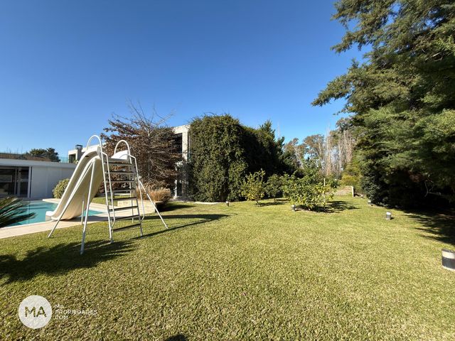 place photo 56